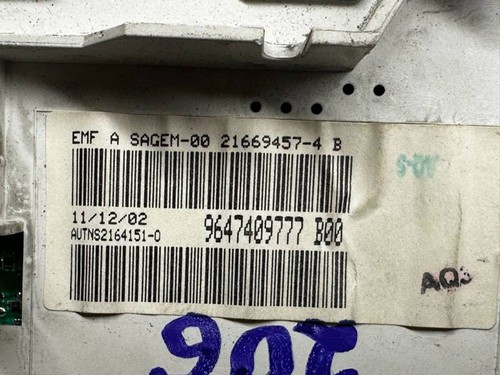 Peugeot 206 2001 head - peugeot,