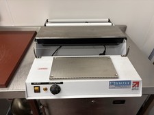 Mantel Packaging Machine