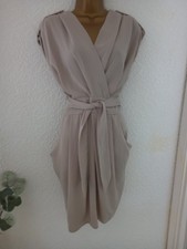 Lovely Closet stone crepe