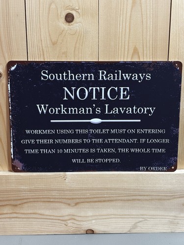 Southern railway metal sign - southern,