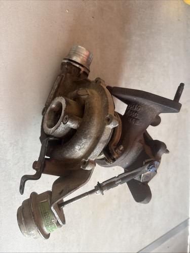 Genuine vauxhall vivaro - genuine,