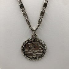 Vintage Scroll Chain Sphinx