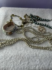 Woman Bundle Of Vintage
