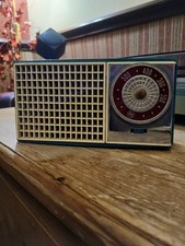 Pye P170 Transistor Radio