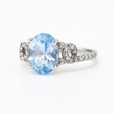 Le Vian 14ct White Gold Oval Natural Aquamarine & Diamond Cluster Ring Size I