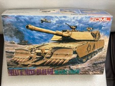 DRAGON DML M1A1 ABRAMS WITH