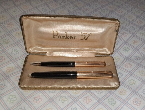 Vintage 1940s parker - vintage, "parker