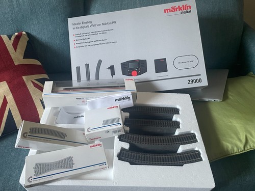 Marklin box rails - box, and
