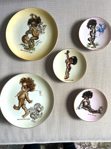 Vintage plates famed - vintage,