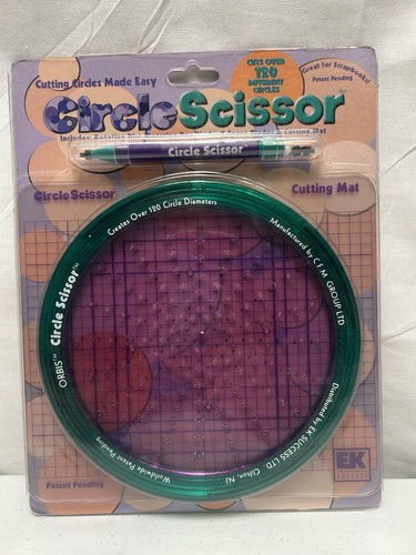 Success circle scissor cuts - circle,