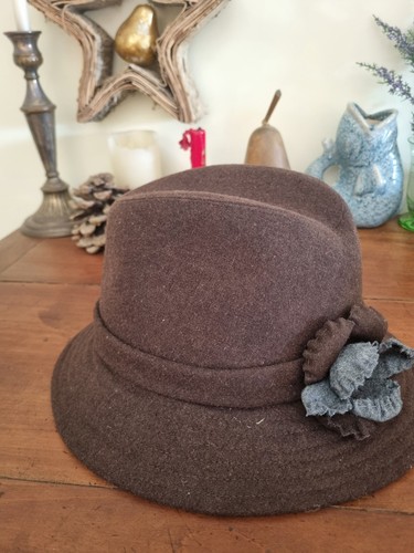East additions hat trilby - east,