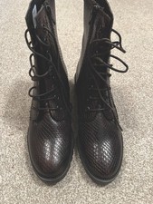 Dune Brown Prestone  Leather