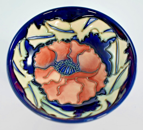 Moorcroft poppy finger - finger, bowl