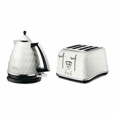 De'Longhi Electric Kettle and