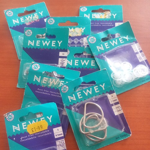 Clearance pks newey - ,,