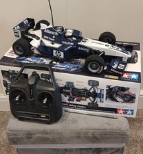 TAMIYA 1/10th Scale Williams F1 BMW FW24 Radio Controlled Car + RC Handset