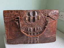 Large vintage crocodile - large,