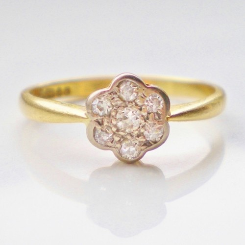 Stunning vintage 18ct gold - stunning,