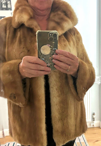 Beautiful real mink - ,