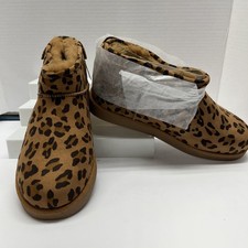 Juicy Couture (Kelsey 2)