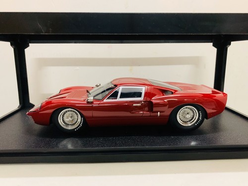 Cult models scale resin - cult, 1:18