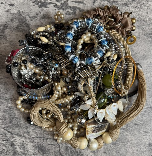 Jewellery job lot 1kg - jewellery,