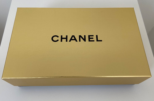 Genuine chanel empty - chanel,