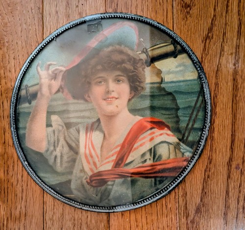 Victorian women flue - flue, cover