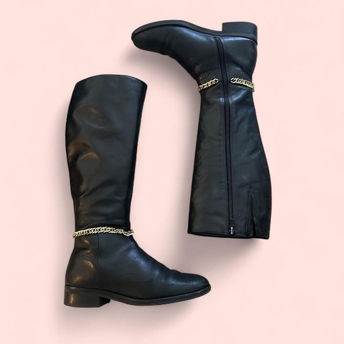 Black leather spanish riding