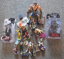 vintage toys street sharks, dark knight legends, sega pin, JP, 80s 90s 2000s