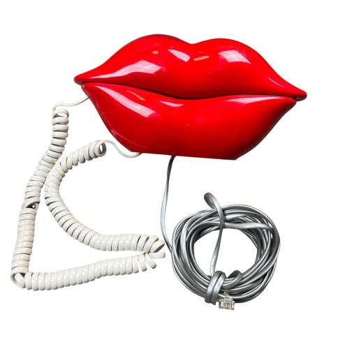 Vintage red lips landline - vintage,