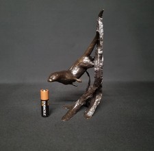 Bronze Otter swimming - By