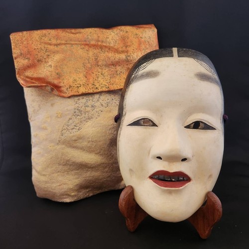 Japanese old kagura mask - old,