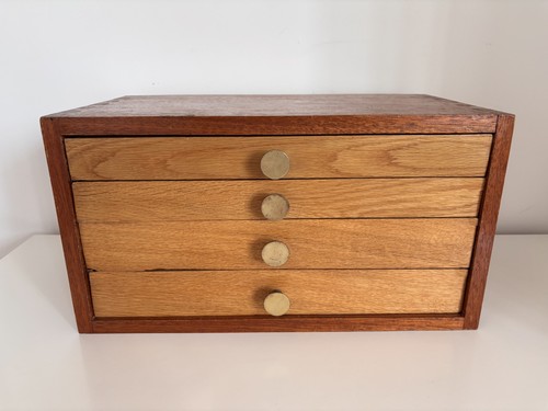 Vintage table top watchmakers - top,