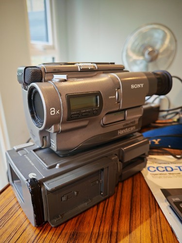 Sony handycam ccd - sony, ccd-tr8e