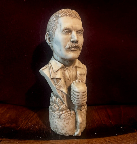 Freddie mercury bust rock - mercury, pop
