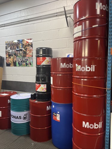 Empty oil barrel - oil, 205