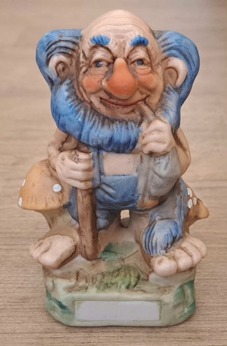Bisque porcelain walking - bisque, stick