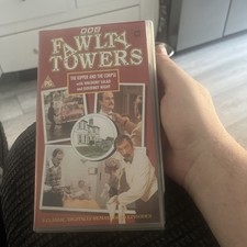 Fawlty Towers - The Kipper &