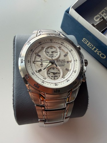 Seiko titanium chronograph - titanium,