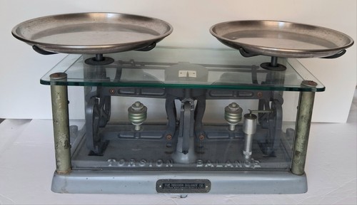 Torsion balance glass - balance,