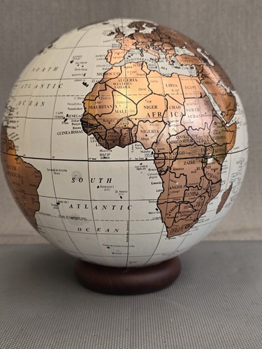 Decorative white gold - &, world