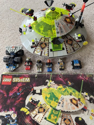 Lego alien avenger set - alien,