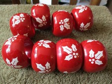 Set of 8  Christmas Holly Berry Serviette Napkin Rings Holders