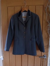 Show Jacket. Jumping. John