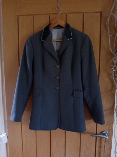 Show jacket jumping john - jacket., jumping.