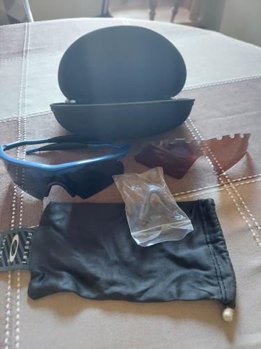 Genuine oakley frame - genuine,