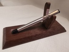 Unique Parker Vector Fountain Pen Vintage Black, Gold And Chrome