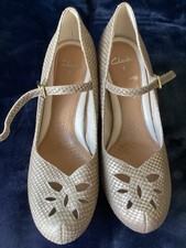 Clarkes Plus New Comfortable