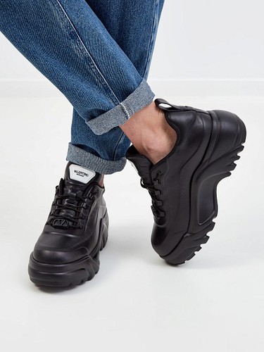 Valentino garavani black - valentino,